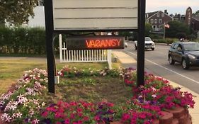 Royale Coach Motor Lodge